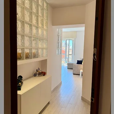 Apartment Le Casette Sul Mare - 15b Alassio